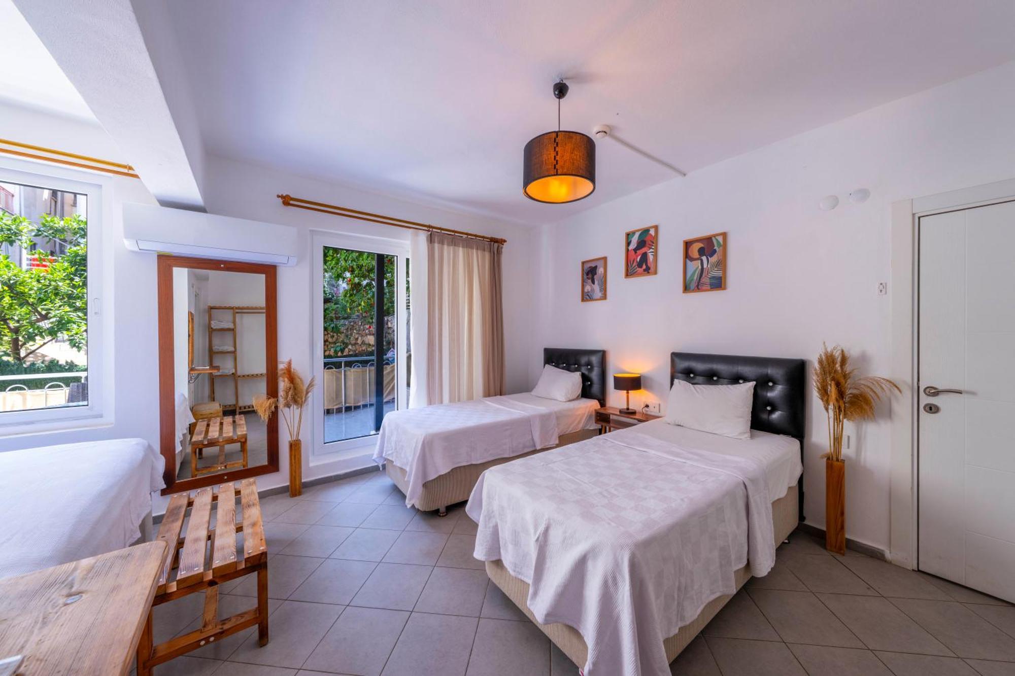 Larex Otel Kaş Esterno foto